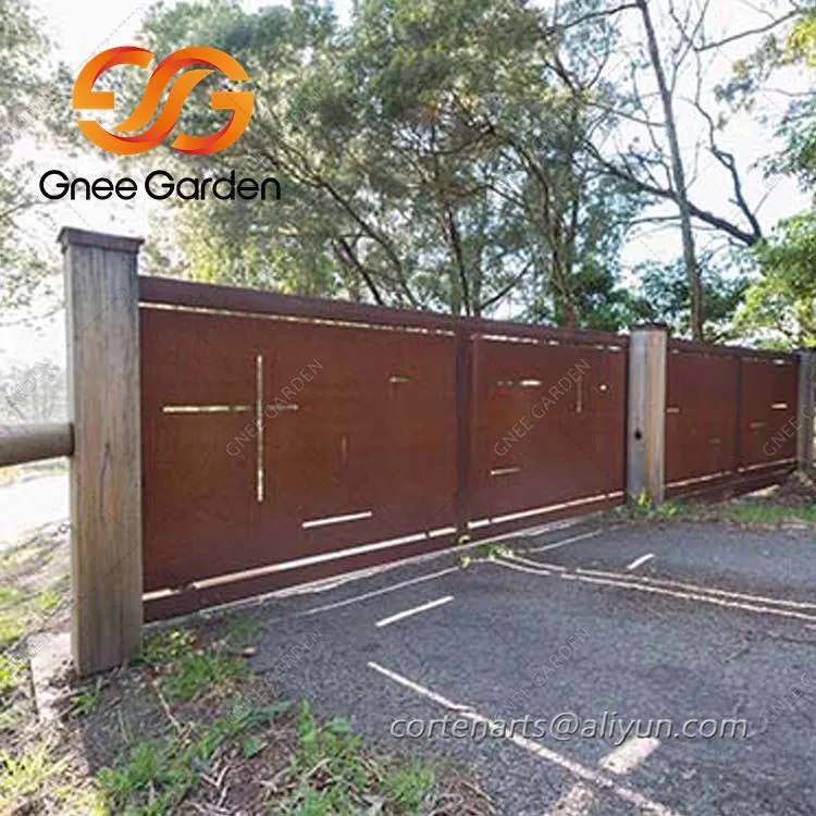Corten Steel Hlau Backyard Gate Design