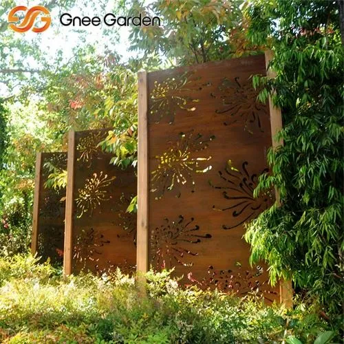 Rustic corten screen nrog chrysanthemum qauv